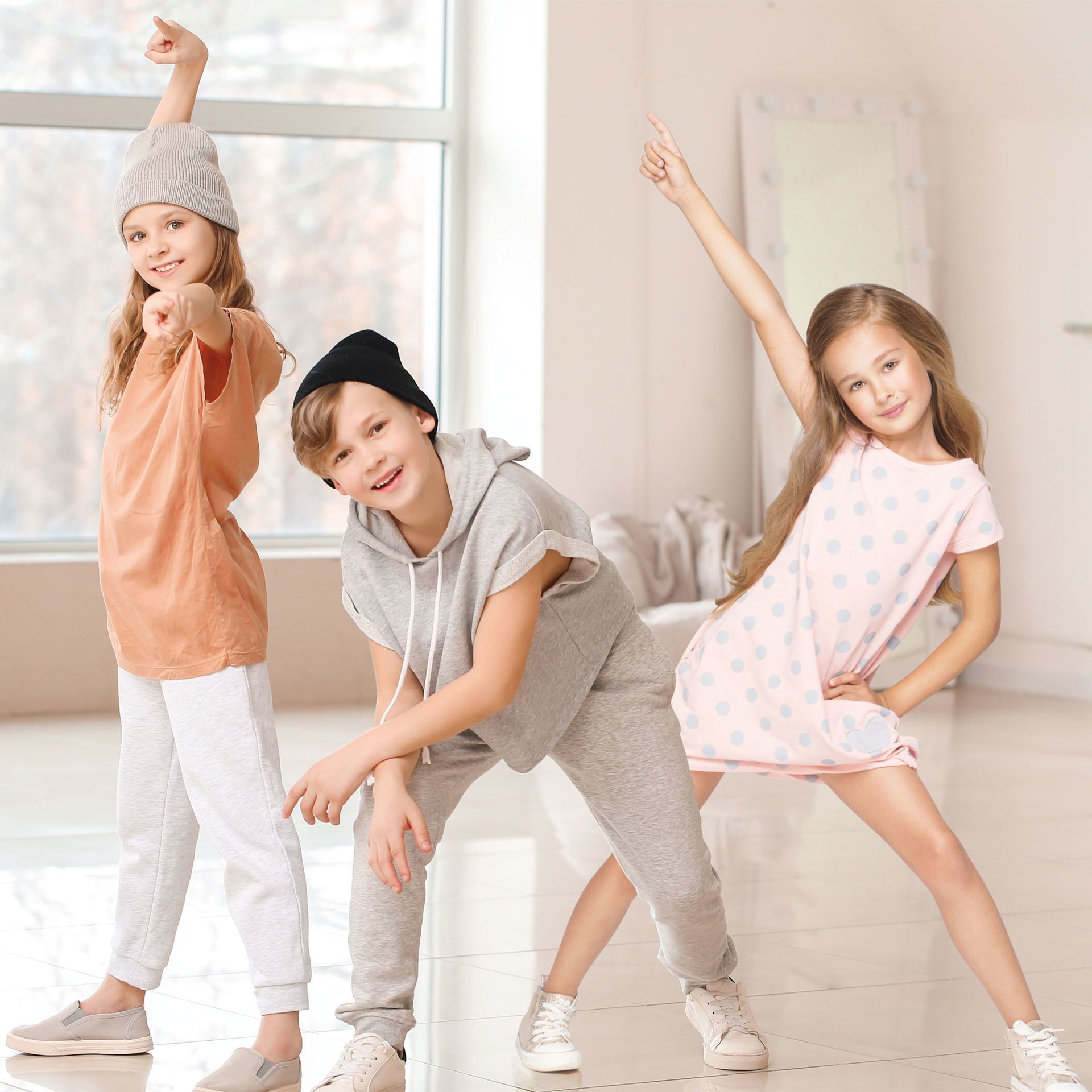 Ακαδημία Χορού Lisciani - Εκπαιδευτικό Παιχνίδι με Ring Light & Social Media 97357